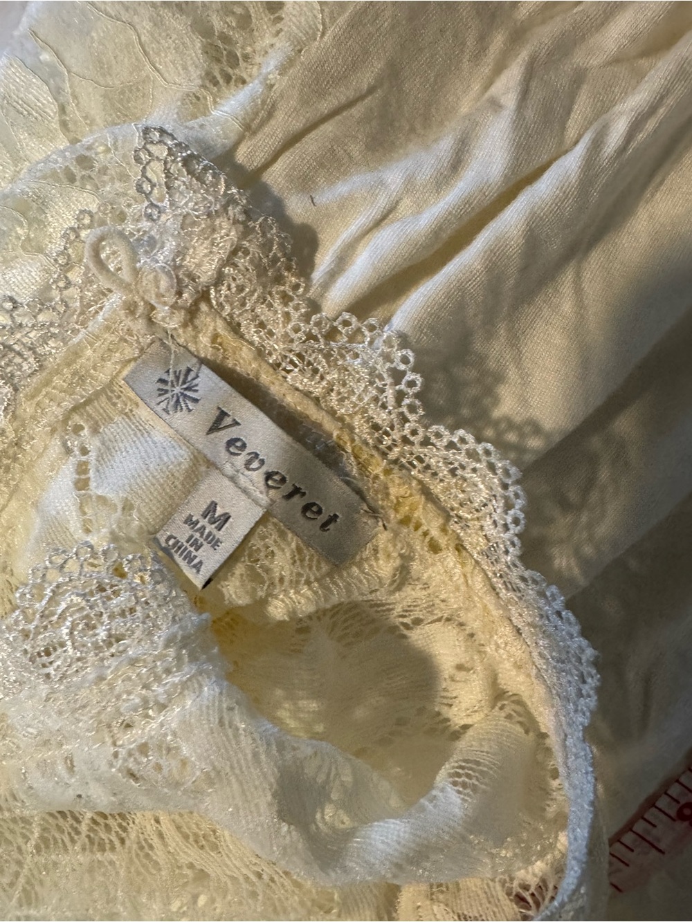 Veeret Cream Lace-Trim Bodysuit - Medium